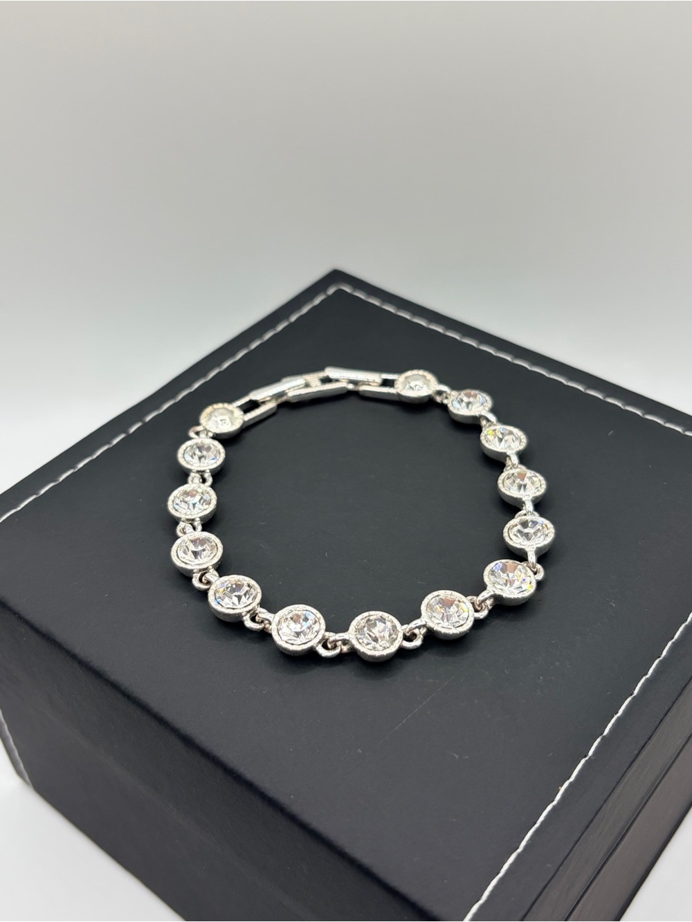 Silver Tone Bracelet with Clear Crystals